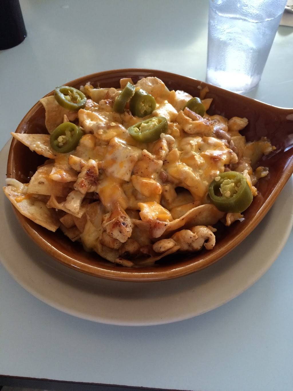 The Village Grille | restaurant | 44303 Sierra Hwy, Lancaster, CA 93534, USA | 6619427760 OR +1 661-942-7760