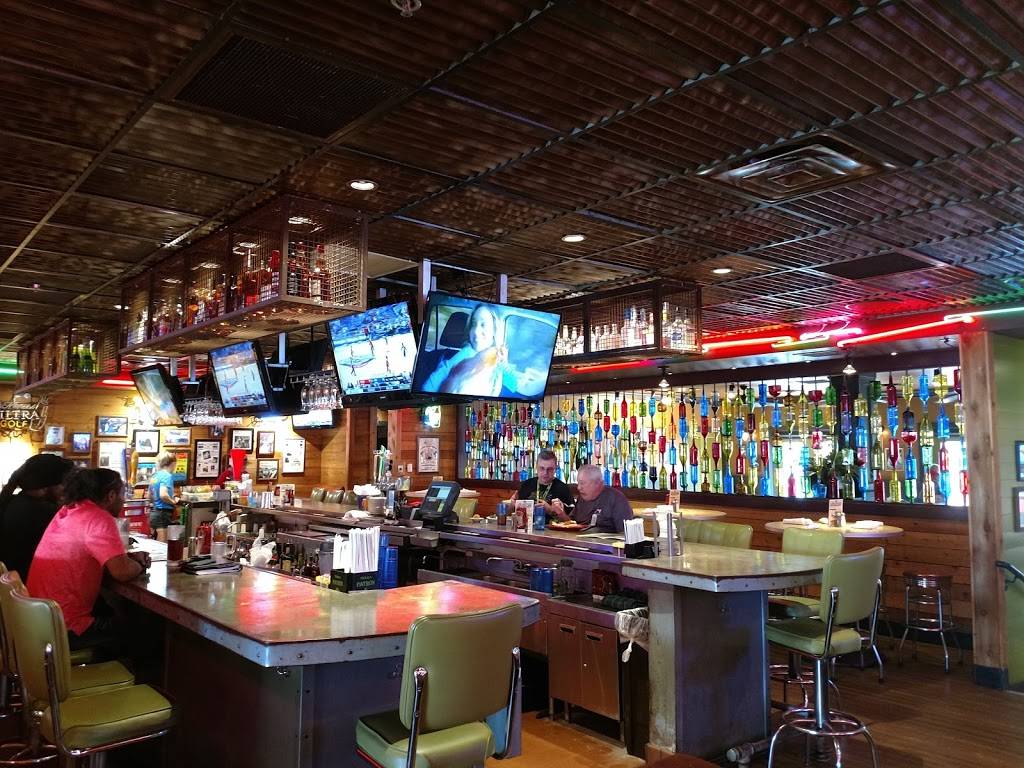 Razzoos Cajun Cafe | restaurant | 13949 N Central Expy, Dallas, TX 75243, USA | 9722353700 OR +1 972-235-3700