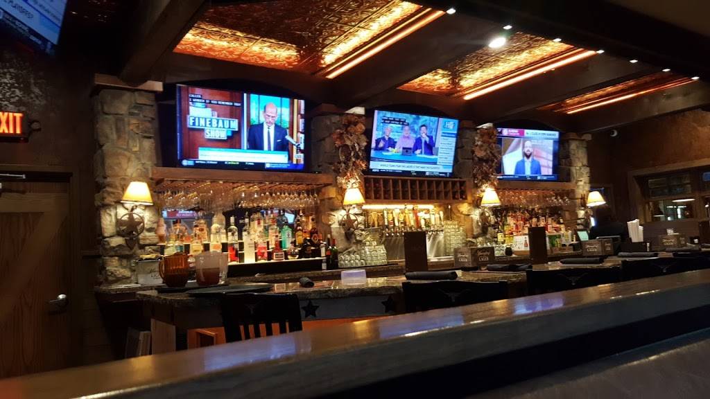 Coltons Steak House & Grill | restaurant | 1553 S St Louis St, Batesville, AR 72501, USA | 8707937427 OR +1 870-793-7427