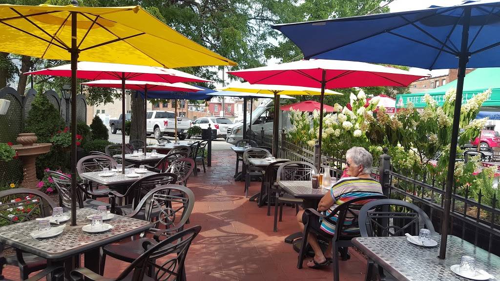 Lorenzos Pizzeria | meal delivery | 52 1/2 S Main St, Oberlin, OH 44074, USA | 4407750118 OR +1 440-775-0118