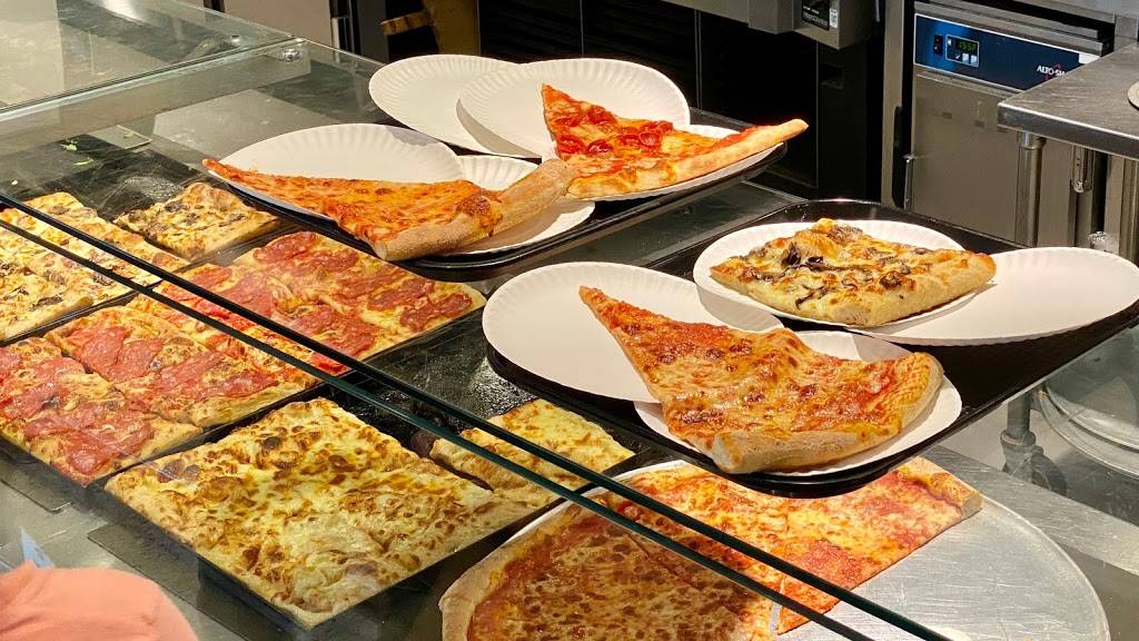 Pizza Ponte | meal takeaway | 1560 E Buena Vista Dr, Lake Buena Vista, FL 32830, USA | 4075609463 OR +1 407-560-9463