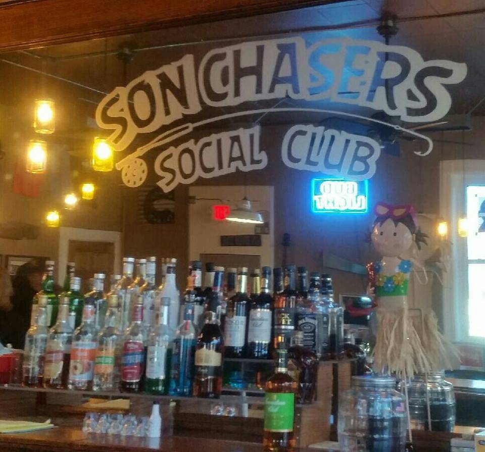 Son Chasers Social Club | restaurant | 218 E Amelia St, Cassville, WI 53806, USA | 6087259200 OR +1 608-725-9200