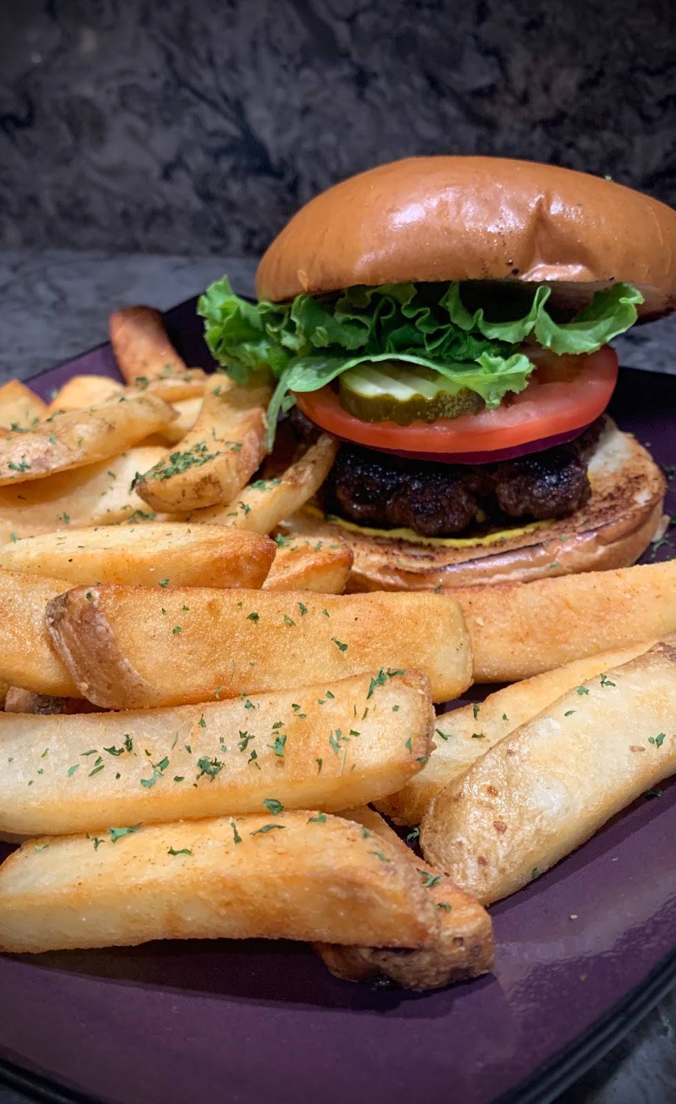 Legends Grill & Bar | restaurant | 19920 1st St, Hilmar, CA 95324, USA | 2096333130 OR +1 209-633-3130