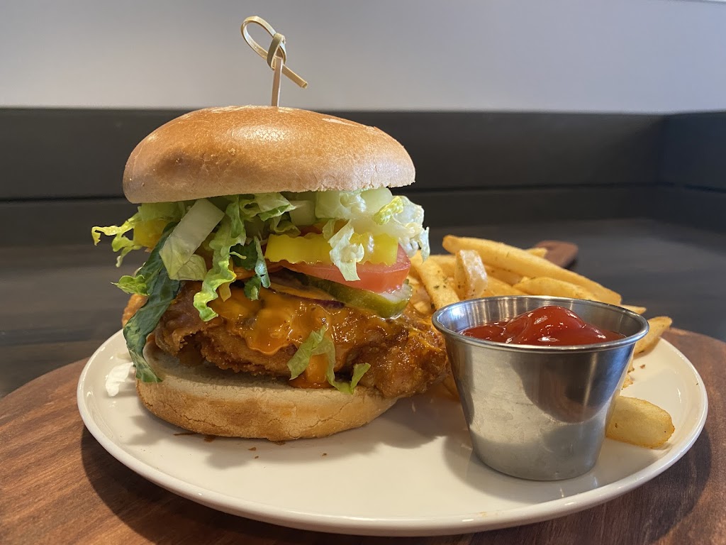 Sauced Pizzeria & Bar | restaurant | 114 S Washington St, Hinsdale, IL 60521, USA | 6306544600 OR +1 630-654-4600