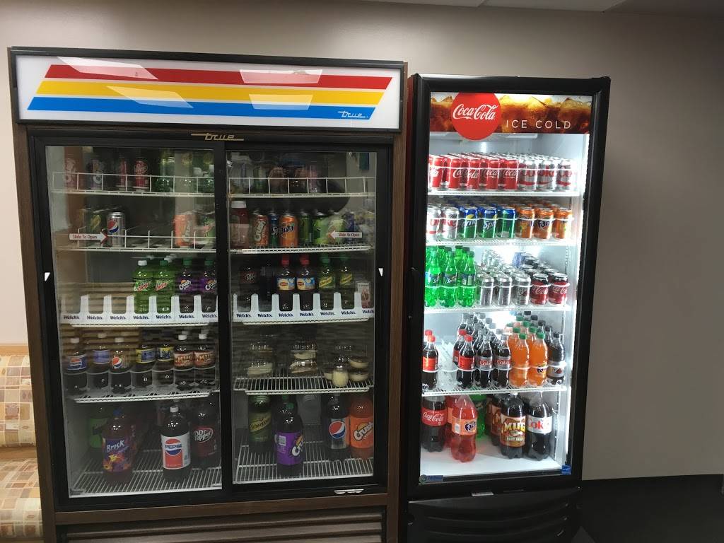 Pizza Brothers | restaurant | 1 McHenry Ave, Pikesville, MD 21208, USA | 4432720070 OR +1 443-272-0070