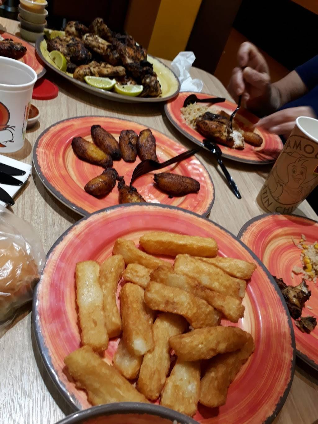 Pollo Campero | restaurant | 1025 W Craig Rd, North Las Vegas, NV 89032, USA | 7026337003 OR +1 702-633-7003