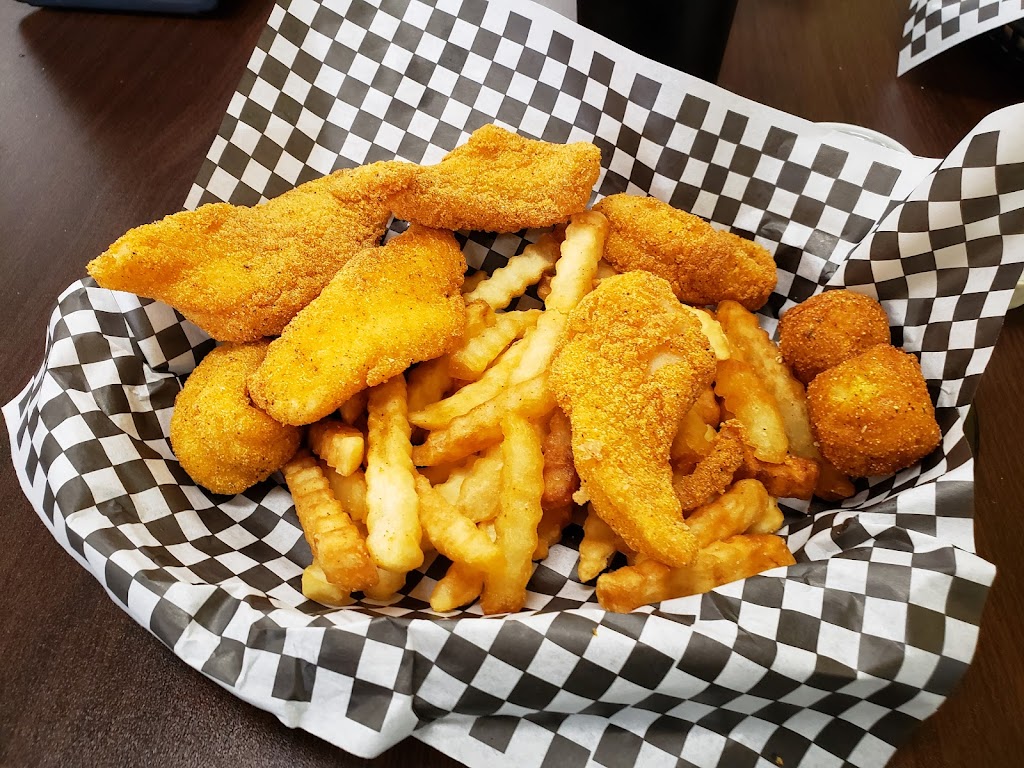 Fish Tales Jasper | restaurant | 424 E Gibson St, Jasper, TX 75951, USA | 4092025000 OR +1 409-202-5000