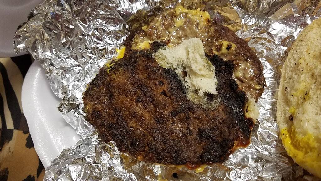 Cook Out | restaurant | 1818 Monticello Ave, Norfolk, VA 23235, USA | 7579623781 OR +1 757-962-3781