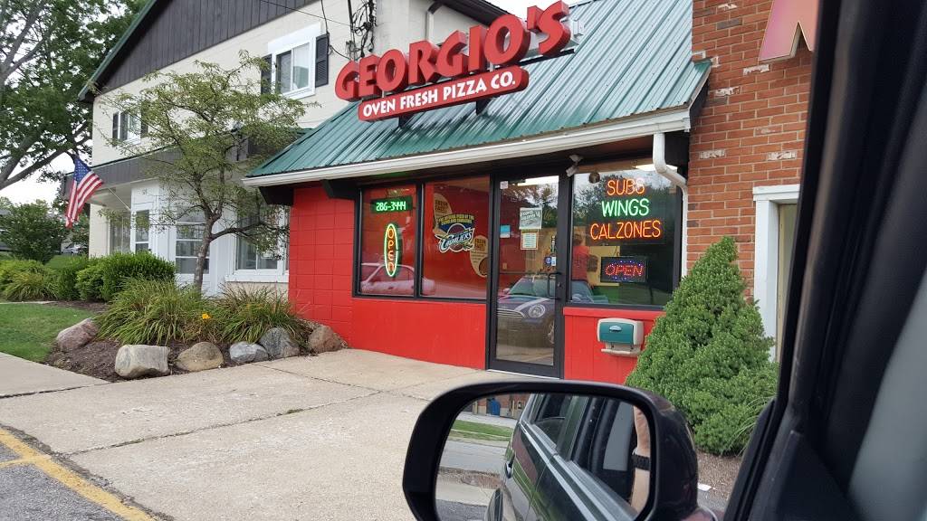 Georgios Oven Fresh Pizza Co | restaurant | 518 Water St, Chardon, OH 44024, USA | 4402863444 OR +1 440-286-3444