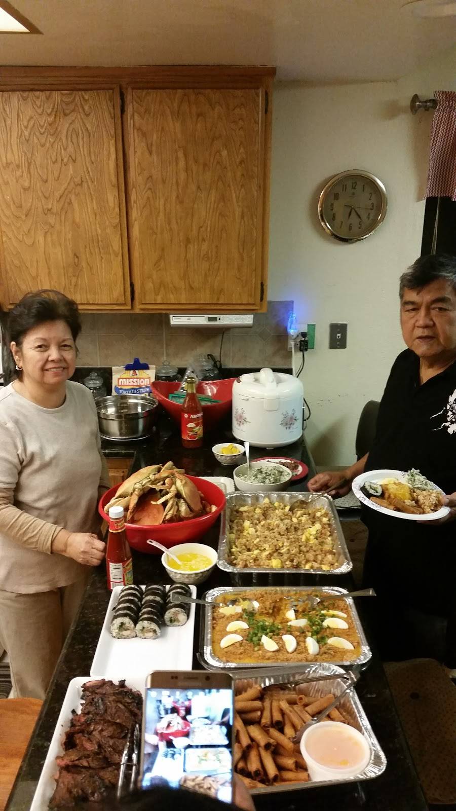 Delias Restaurant | restaurant | 860 E Carson St #121, Carson, CA 90745, USA | 3108307288 OR +1 310-830-7288