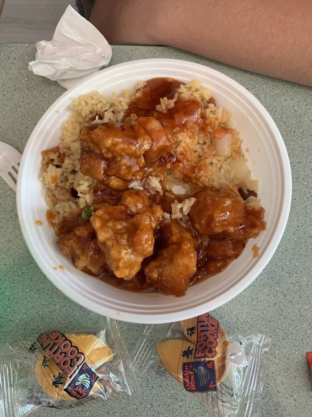 Great Wall Of Mt Pleasant | restaurant | 1909 N Hwy 17 STE J, Mt Pleasant, SC 29464, USA | 8438848646 OR +1 843-884-8646