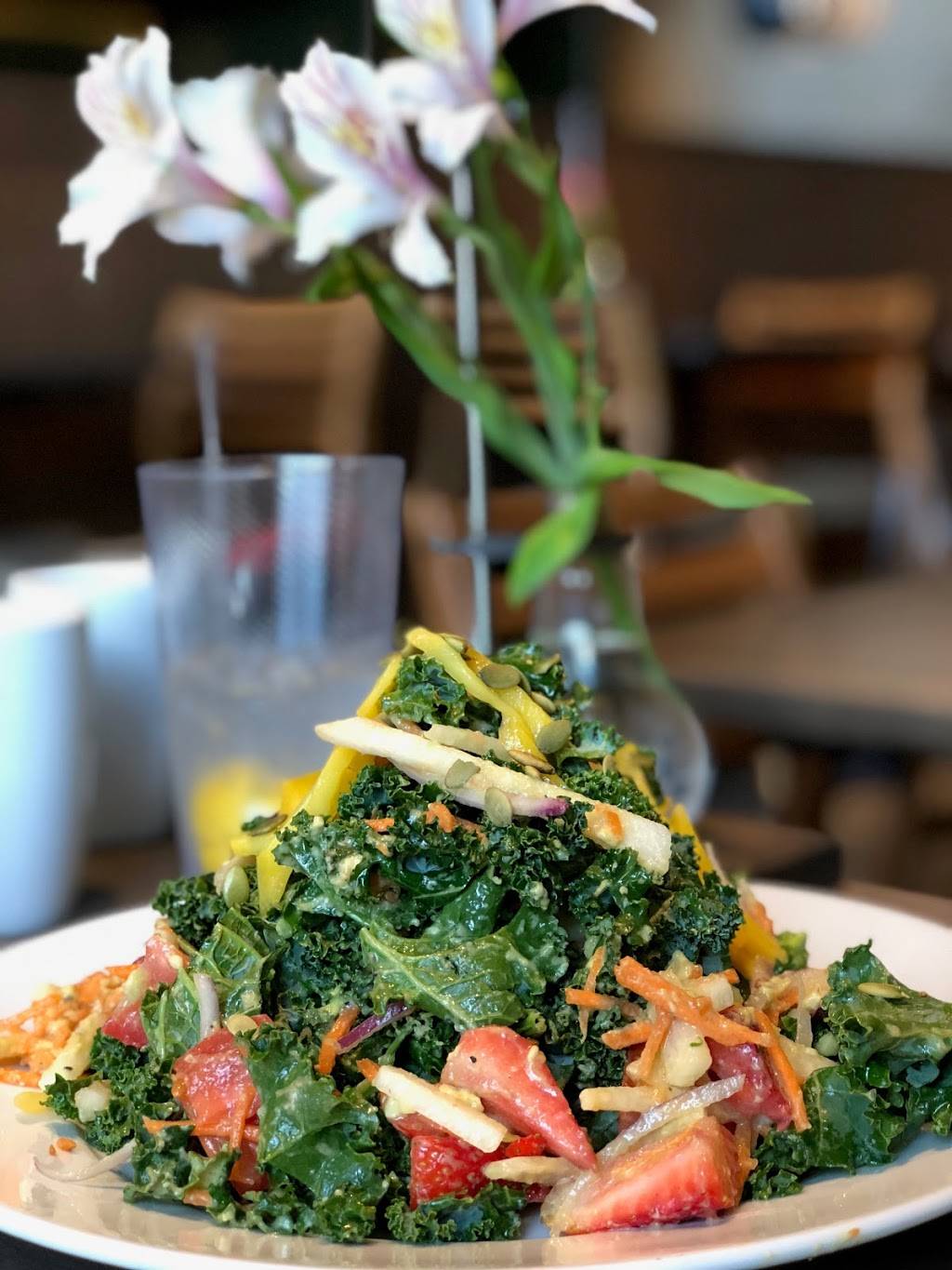 bellagreen | restaurant | 10111 Louetta Rd #500, Houston, TX 77070, USA | 2813053650 OR +1 281-305-3650