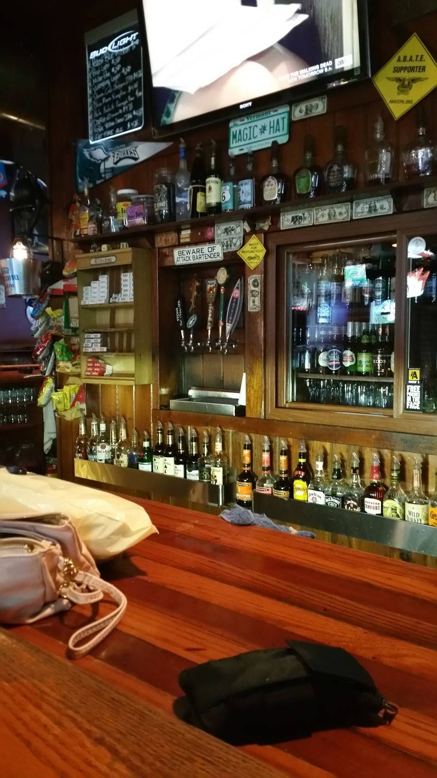 Gas Light Bar & Grill | restaurant | 35 Main St, Wellsboro, PA 16901, USA | 5707241031 OR +1 570-724-1031