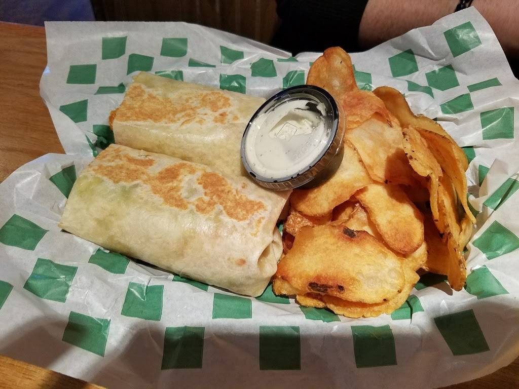 Beef O Bradys | restaurant | 100 Peachtree Pkwy #18, Peachtree City, GA 30269, USA | 7704861860 OR +1 770-486-1860