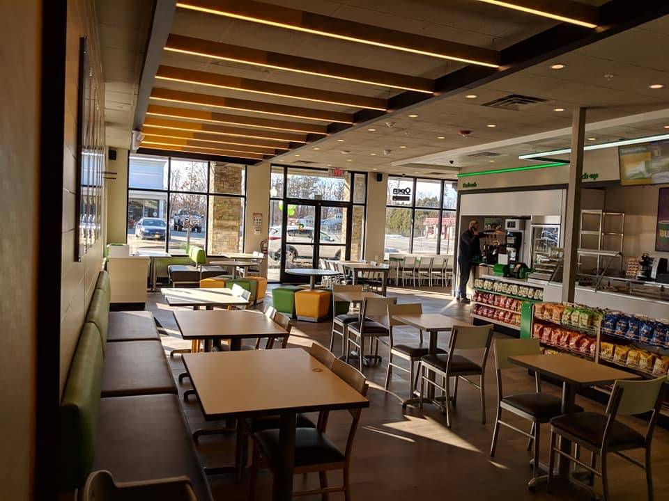 Subway | restaurant | 146 S Broadway, Saratoga Springs, NY 12866, USA | 5185879700 OR +1 518-587-9700
