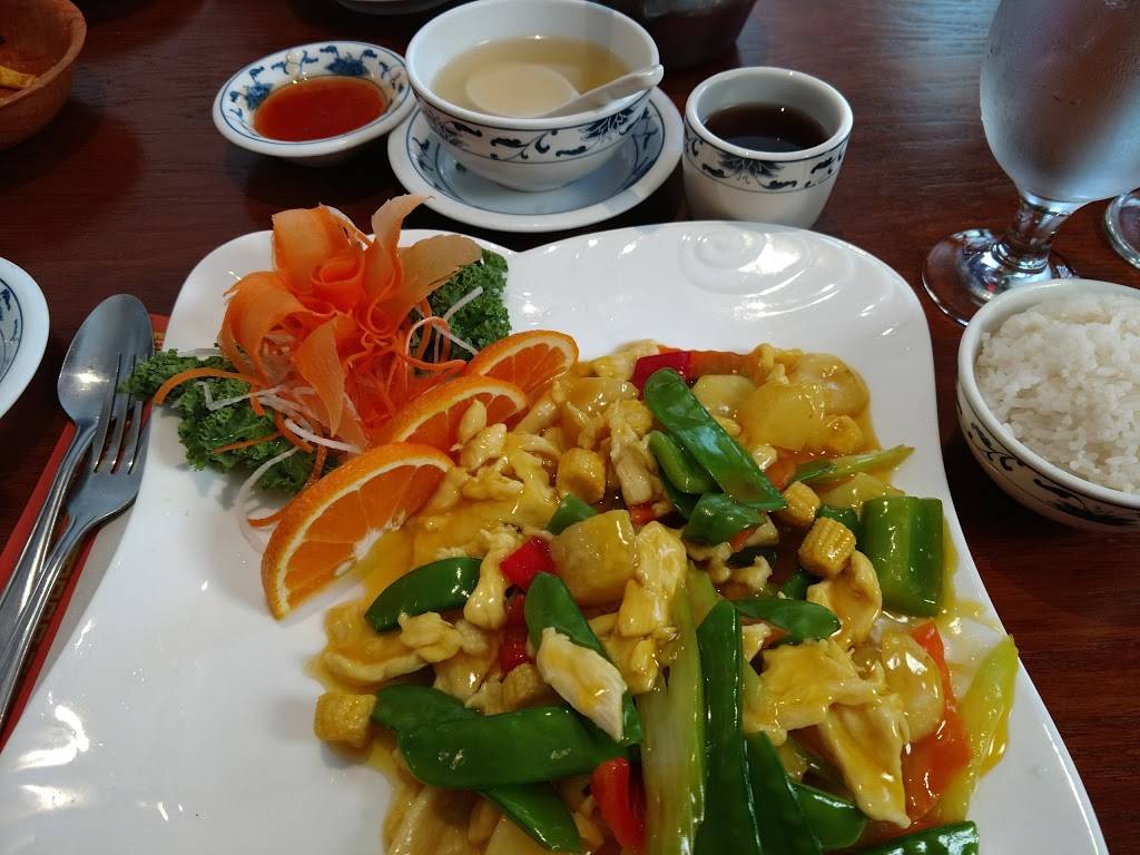 Chopsticks | restaurant | 412 Main St, Williamstown, MA 01267, USA | 4134585750 OR +1 413-458-5750