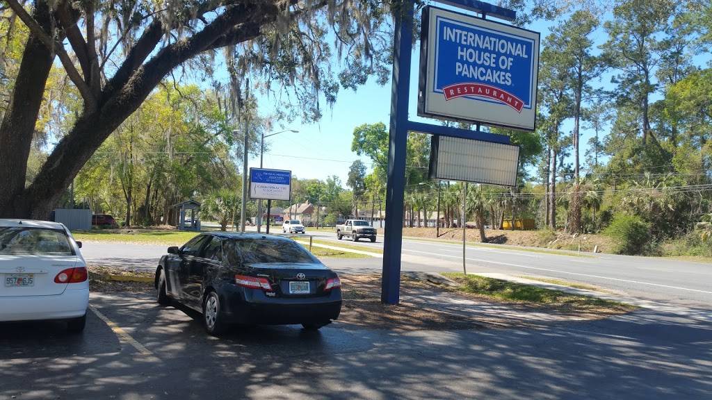 IHOP | restaurant | 3625 SW 13th St, Gainesville, FL 32608, USA | 3523361839 OR +1 352-336-1839
