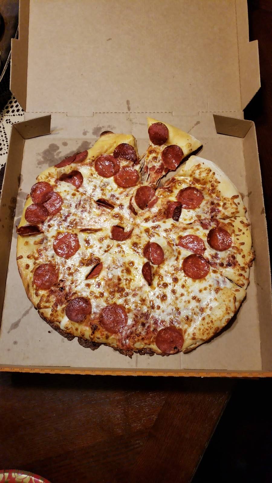 Little Caesars Pizza | meal takeaway | 7793 26 Mile Rd, Washington, MI 48094, USA | 5866773700 OR +1 586-677-3700