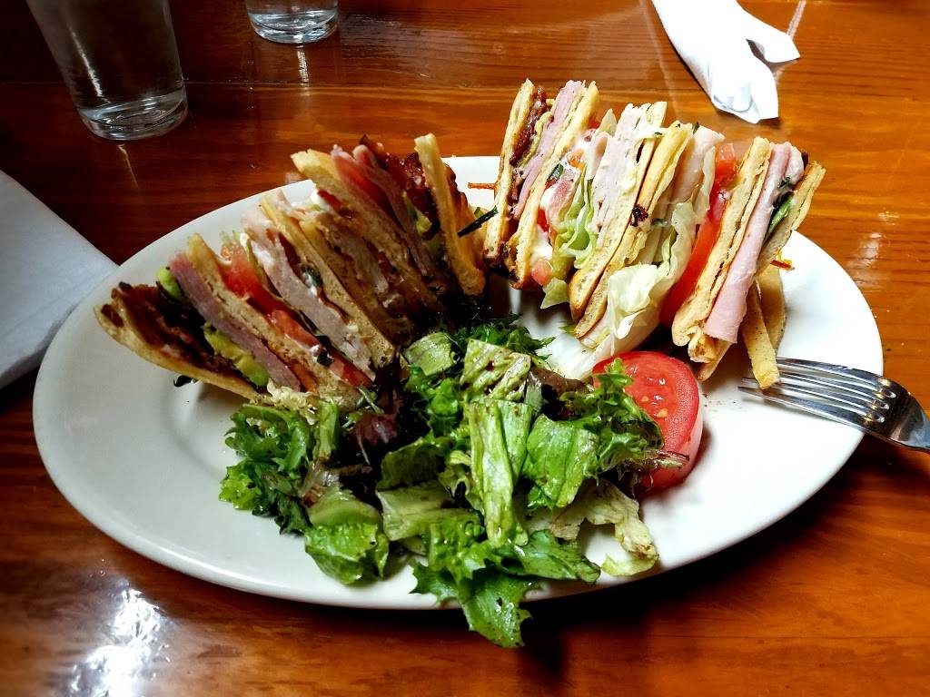 Crocketts Public House | restaurant | 118 E Stewart Ave, Puyallup, WA 98371, USA | 2534663075 OR +1 253-466-3075