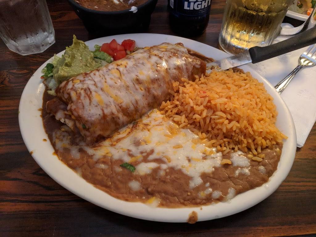 La Villa Mexican Food | restaurant | 15333 Crenshaw Blvd, Gardena, CA 90249, USA | 3106753393 OR +1 310-675-3393