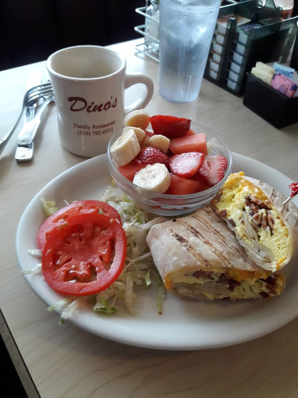 Dinos Family Restaurant | restaurant | 36930 Fremont Blvd, Fremont, CA 94536, USA | 5107926533 OR +1 510-792-6533