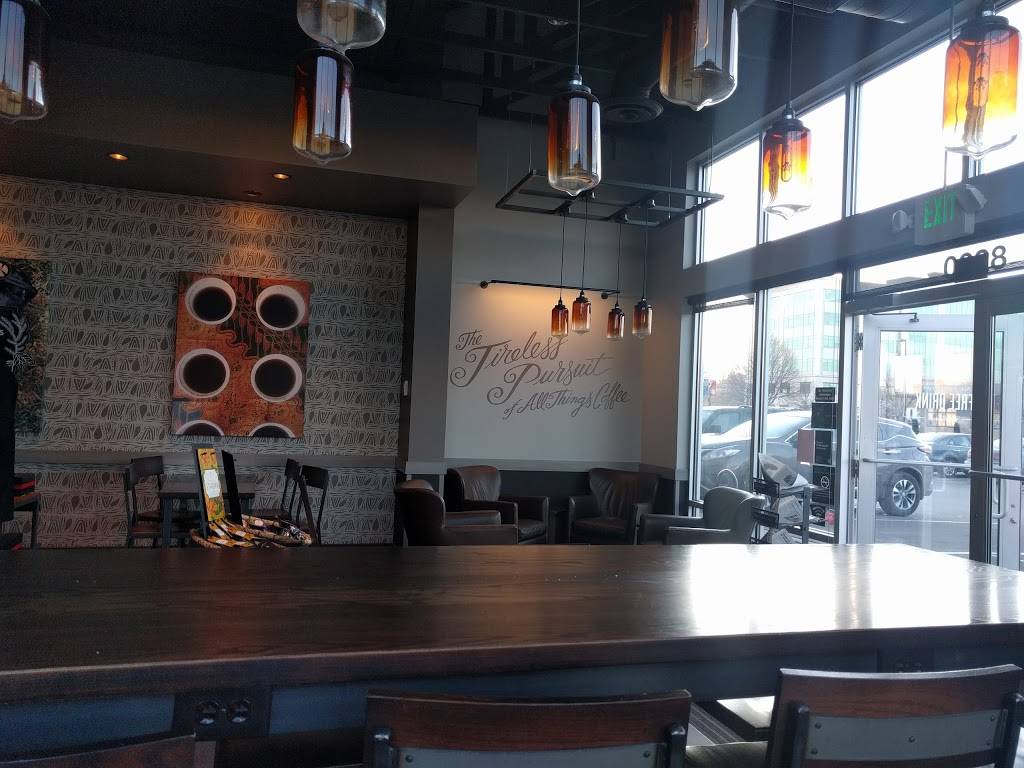 Starbucks | cafe | 8238 Greenway Blvd, Middleton, WI 53562, USA | 6088310080 OR +1 608-831-0080