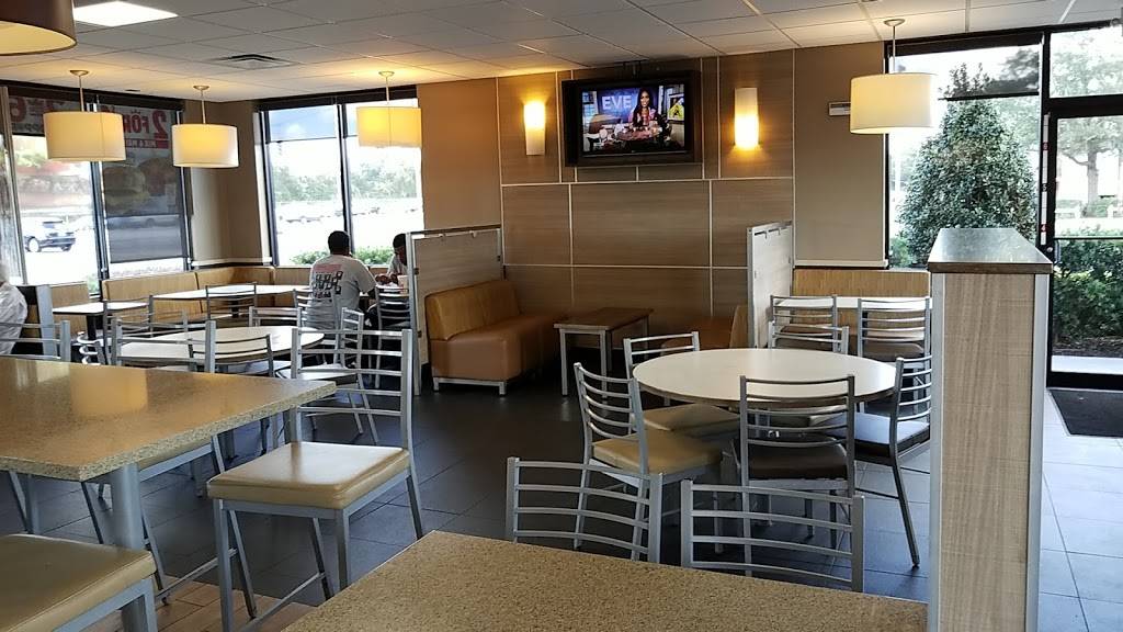 Burger King | restaurant | 2965 N Dale Mabry Hwy, Tampa, FL 33607, USA | 8136447155 OR +1 813-644-7155