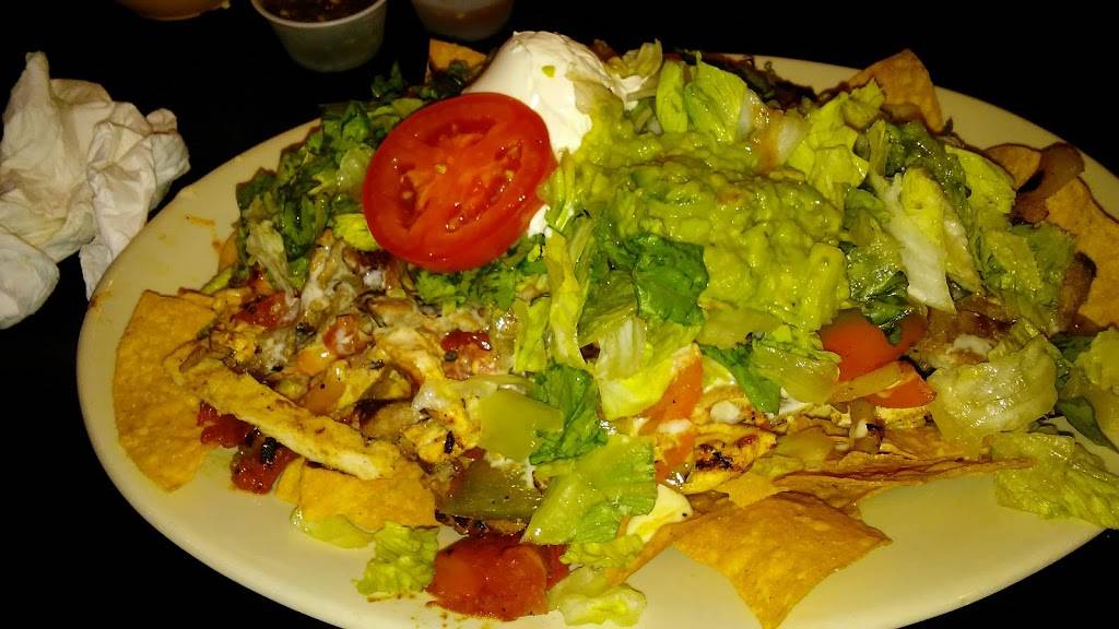 Rio Mexican Cuisine | restaurant | 300 E U.S. Hwy 19E Bypass, Burnsville, NC 28714, USA | 8286829110 OR +1 828-682-9110