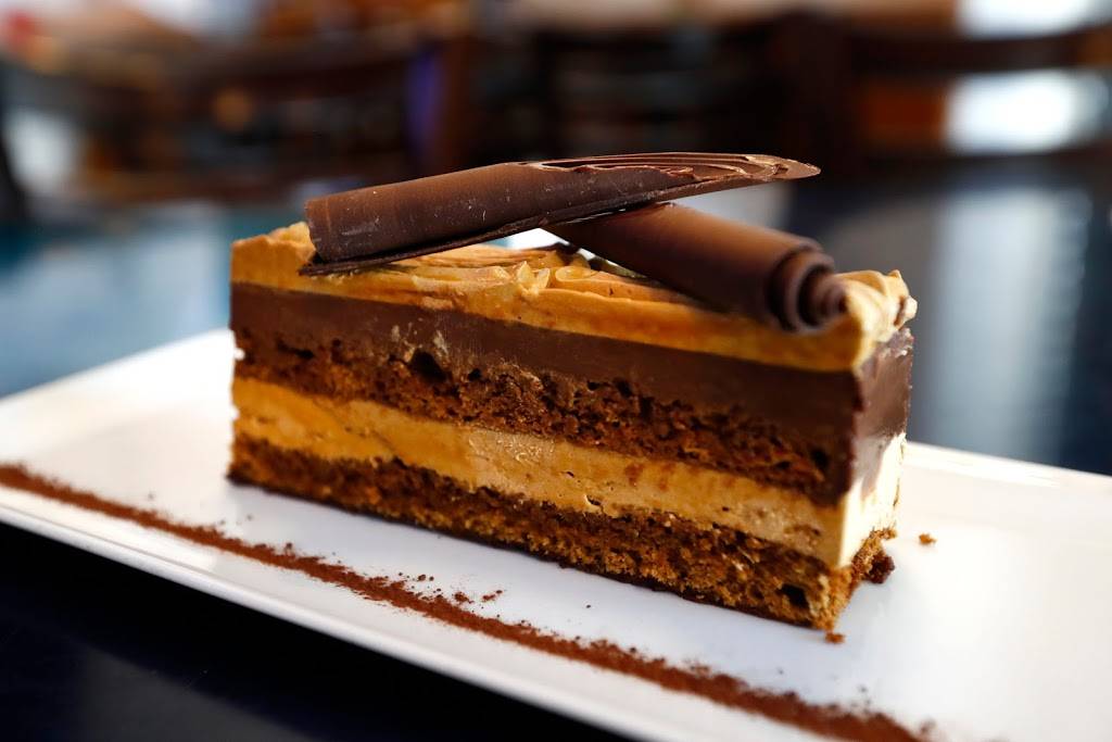 Interim | restaurant | 5040 Sanderlin Ave, Memphis, TN 38117, USA | 9018180821 OR +1 901-818-0821