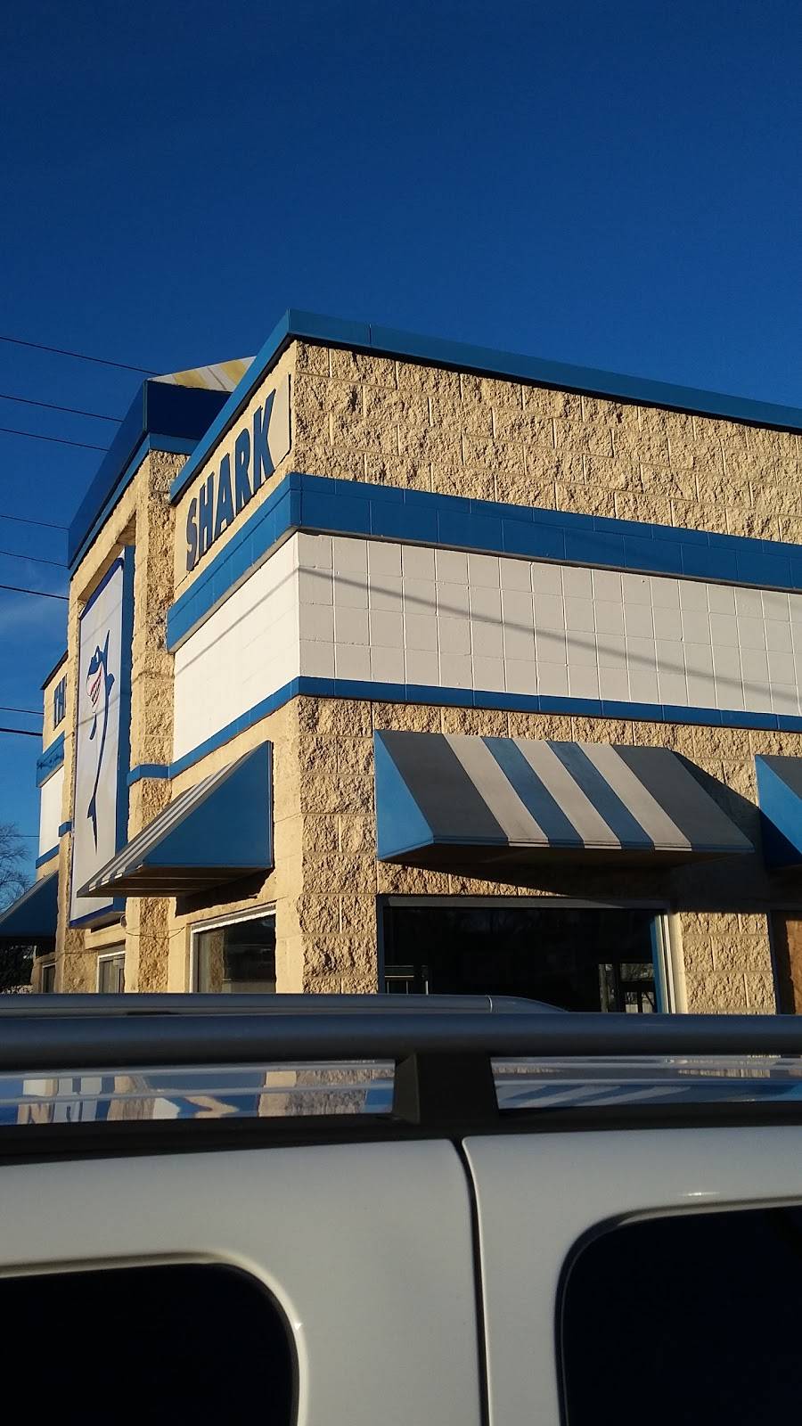 The shark | restaurant | 2801 W 16th St, Indianapolis, IN 46222, USA | 3174231650 OR +1 317-423-1650