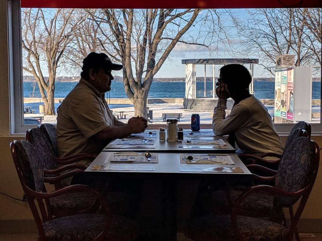 Restaurant Beauharnois | restaurant | 62 Rue Saint Laurent, Beauharnois, QC J6N 1V5, Canada | 4503951919 OR +1 450-395-1919