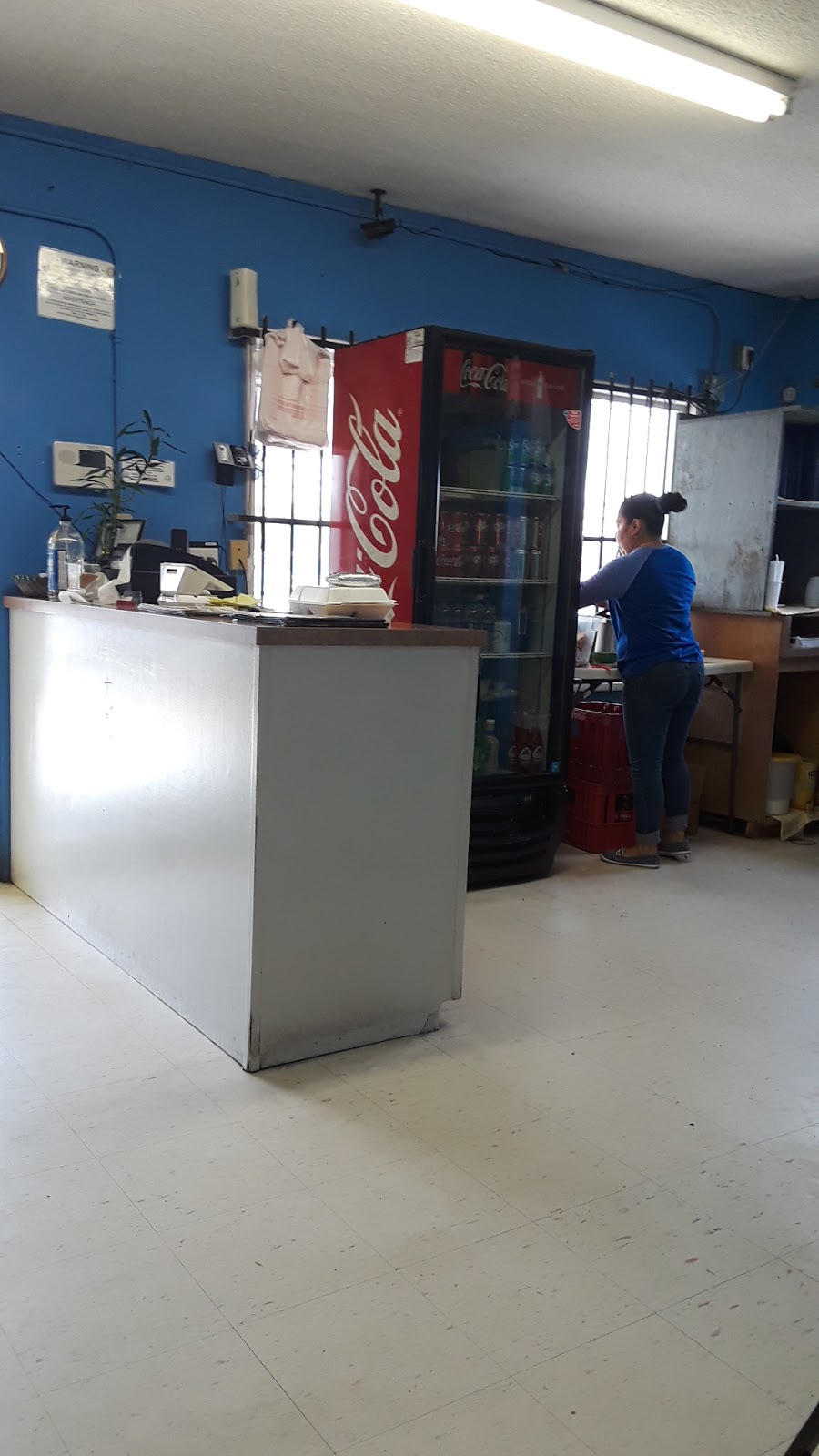 La Hacienda Restaurant | restaurant | 589 US-83, Roma, TX 78584, USA | 9568474130 OR +1 956-847-4130