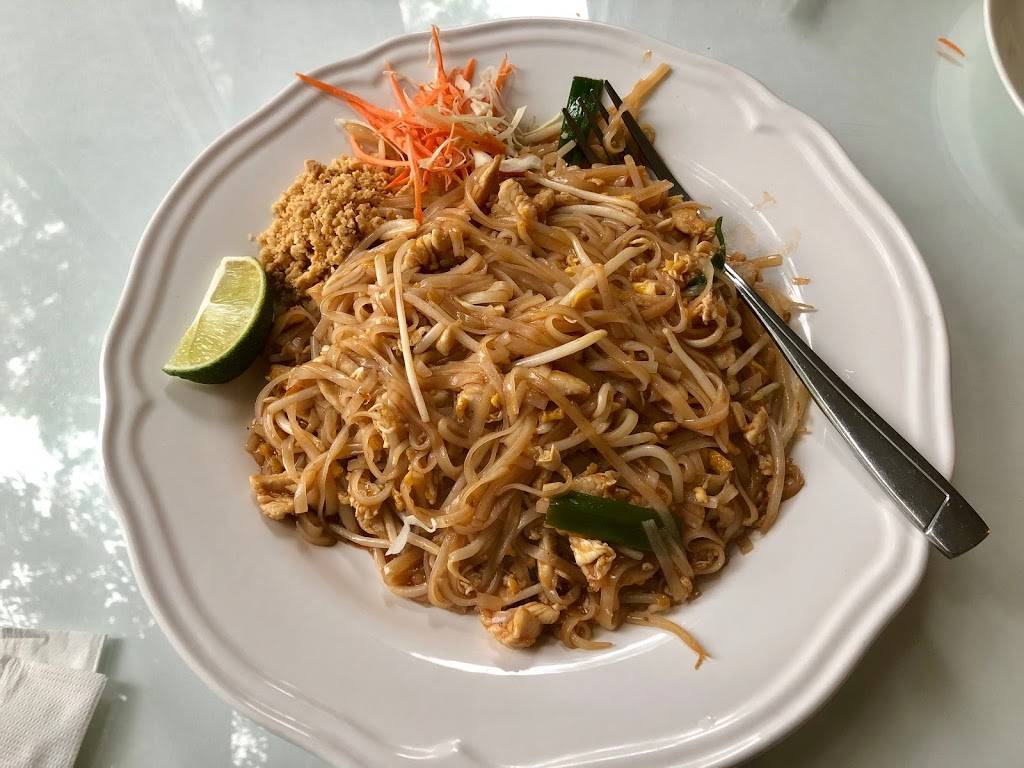 Phad Thai | restaurant | 602 Main St N, Coupeville, WA 98239, USA | 3606786963 OR +1 360-678-6963
