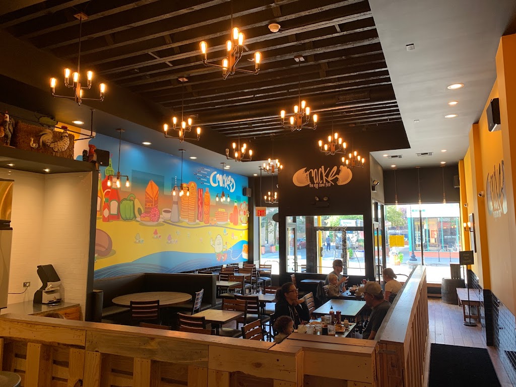 Cracked on Milwaukee | restaurant | 1359 N Milwaukee Ave, Chicago, IL 60622, USA | 3129892247 OR +1 312-989-2247