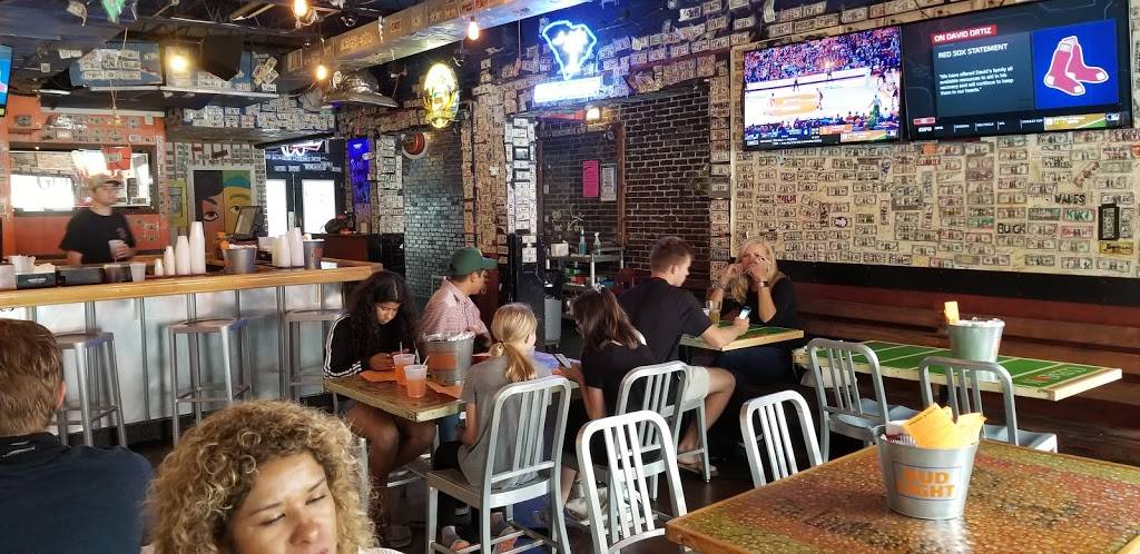 Loose Change Bar & Grill | restaurant | 349 College Ave, Clemson, SC 29631, USA | 8646541090 OR +1 864-654-1090