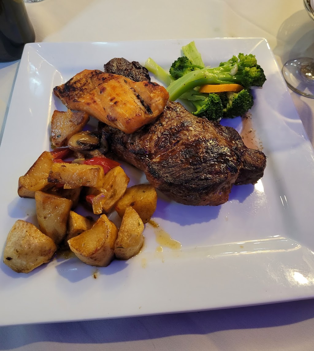 PortuCale Restaurant & Bar | restaurant | 129 Elm St, Newark, NJ 07105, USA | 9733444407 OR +1 973-344-4407