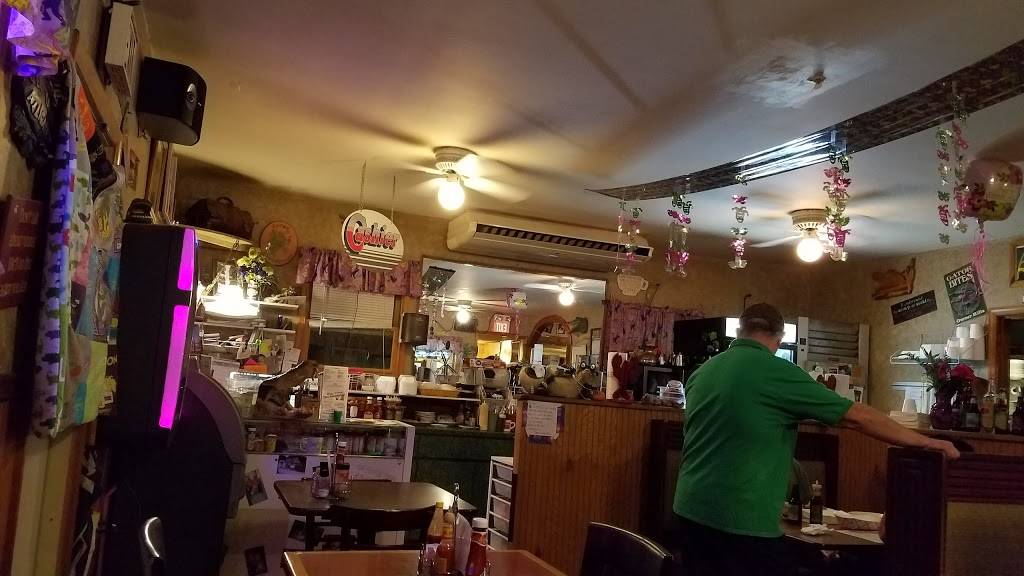 Cajun Connection | meal takeaway | 897 US-6, North Utica, IL 61373, USA | 8156679855 OR +1 815-667-9855