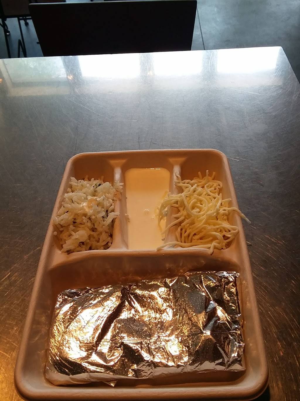 Chipotle Mexican Grill | restaurant | 2 Watkins Park Dr, Upper Marlboro, MD 20774, USA | 3012494941 OR +1 301-249-4941