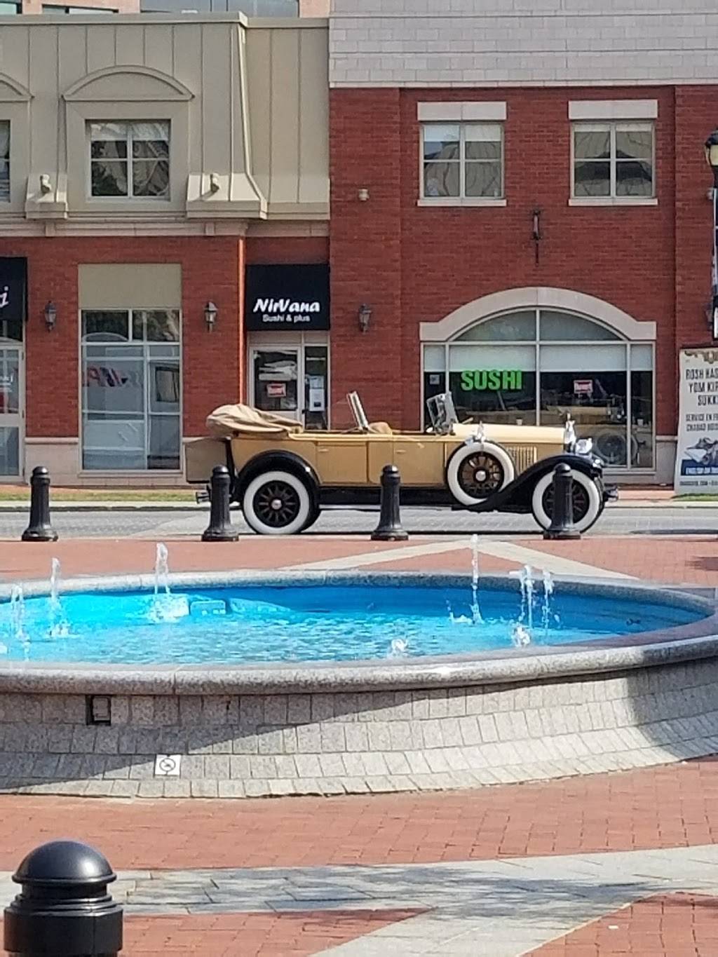 La Piazza - Le Challenger | restaurant | 2525 Rue des Nations, Saint-Laurent, QC H4R 3C8, Canada | 5143370030 OR +1 514-337-0030