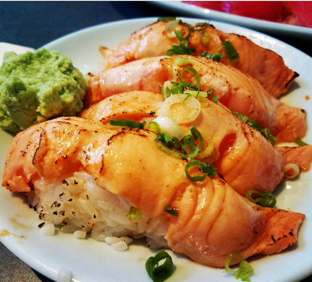 Saburos | Sushi House Restaurant | restaurant | 1667 SE Bybee Blvd, Portland, OR 97202, USA | 5032364237 OR +1 503-236-4237