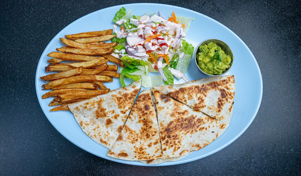 Mi Tierra Deli Woodbridge | restaurant | 14120 Jefferson Davis Hwy, Woodbridge, VA 22191, USA | 7032138118 OR +1 703-213-8118