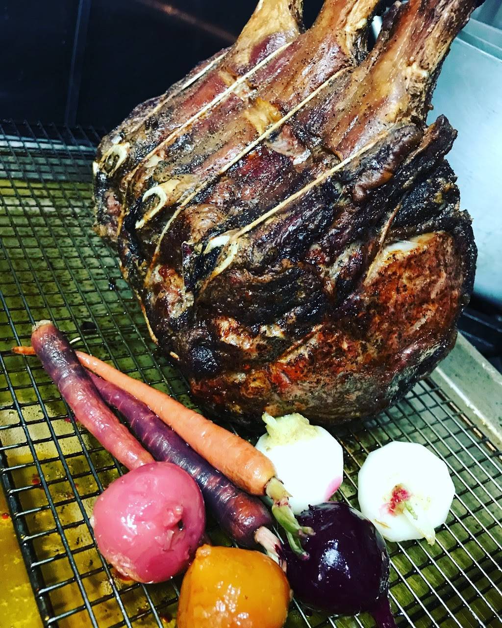 Beets and Carrots | restaurant | 9905 3rd Ave, Brooklyn, NY 11209, USA | 7183335011 OR +1 718-333-5011