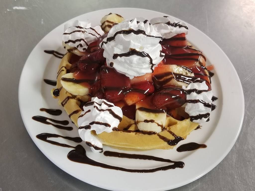 Berrys Pancake House | restaurant | 2050 Park Rd, Connersville, IN 47331, USA | 7656920245 OR +1 765-692-0245