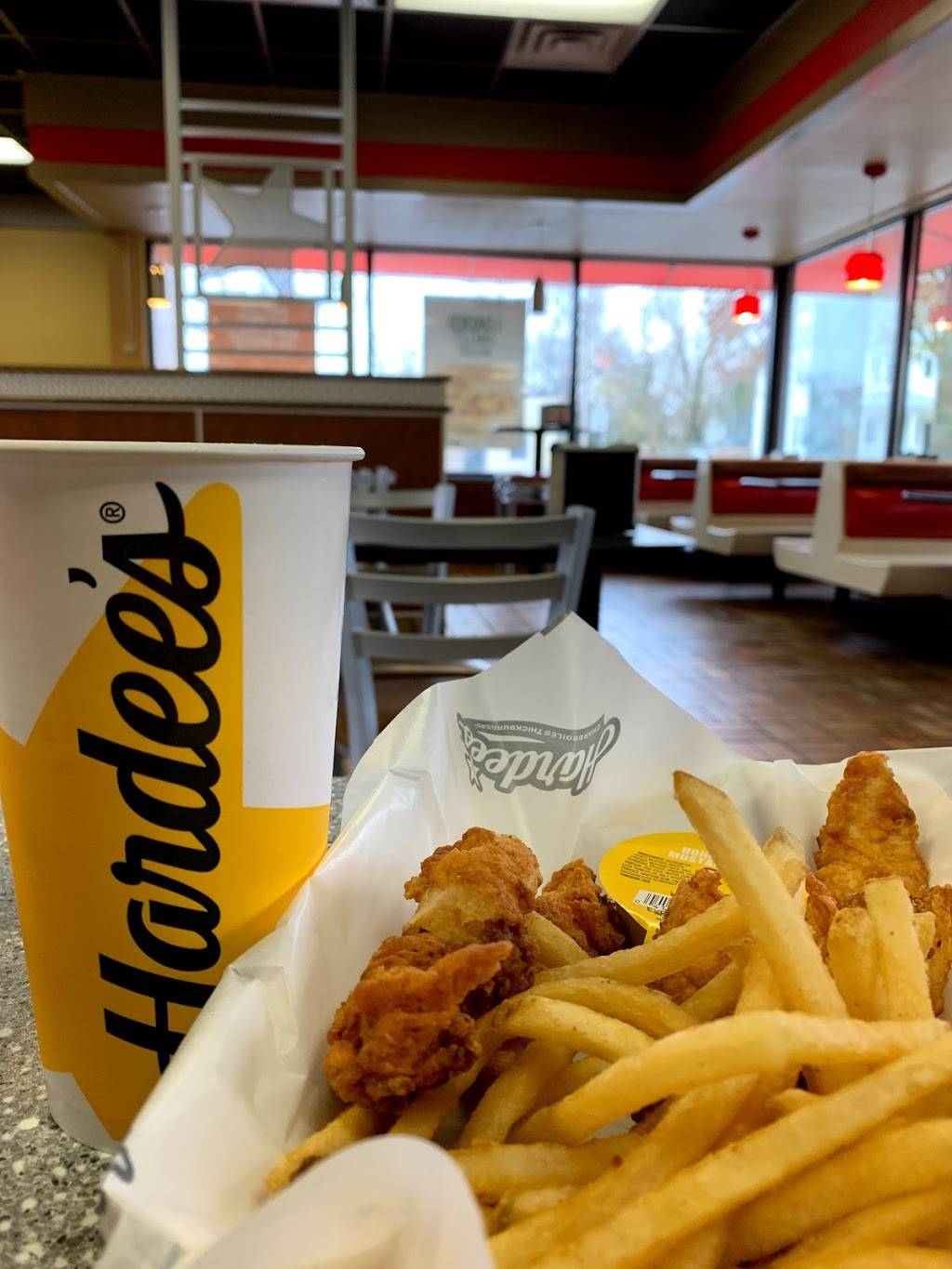 Hardees | restaurant | 1700 Princess Anne St, Fredericksburg, VA 22401, USA | 5403733441 OR +1 540-373-3441