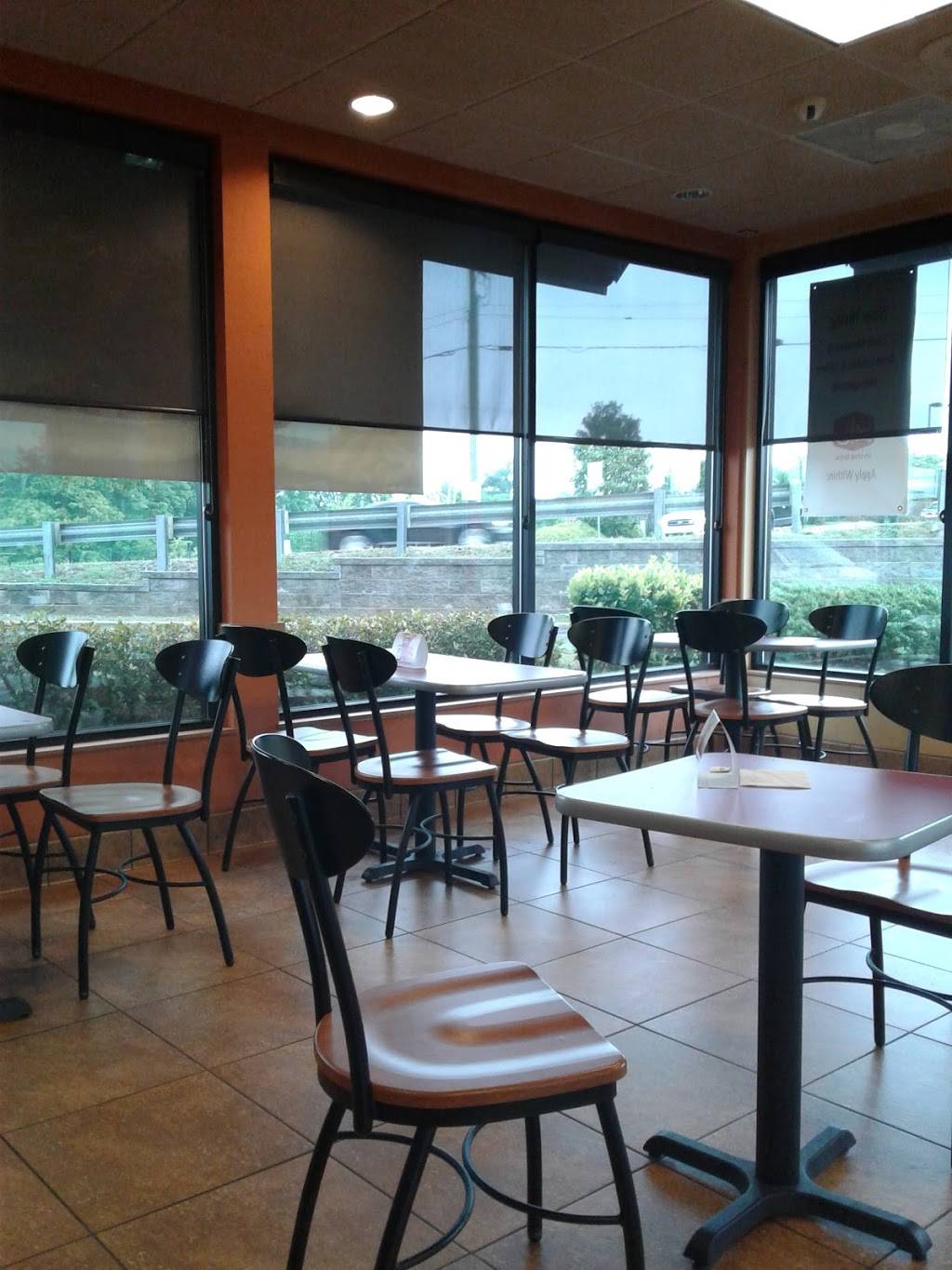 Jack in the Box | restaurant | 1500 W. O. Ezell Boulevard, Spartanburg, SC 29301, USA | 8645877100 OR +1 864-587-7100