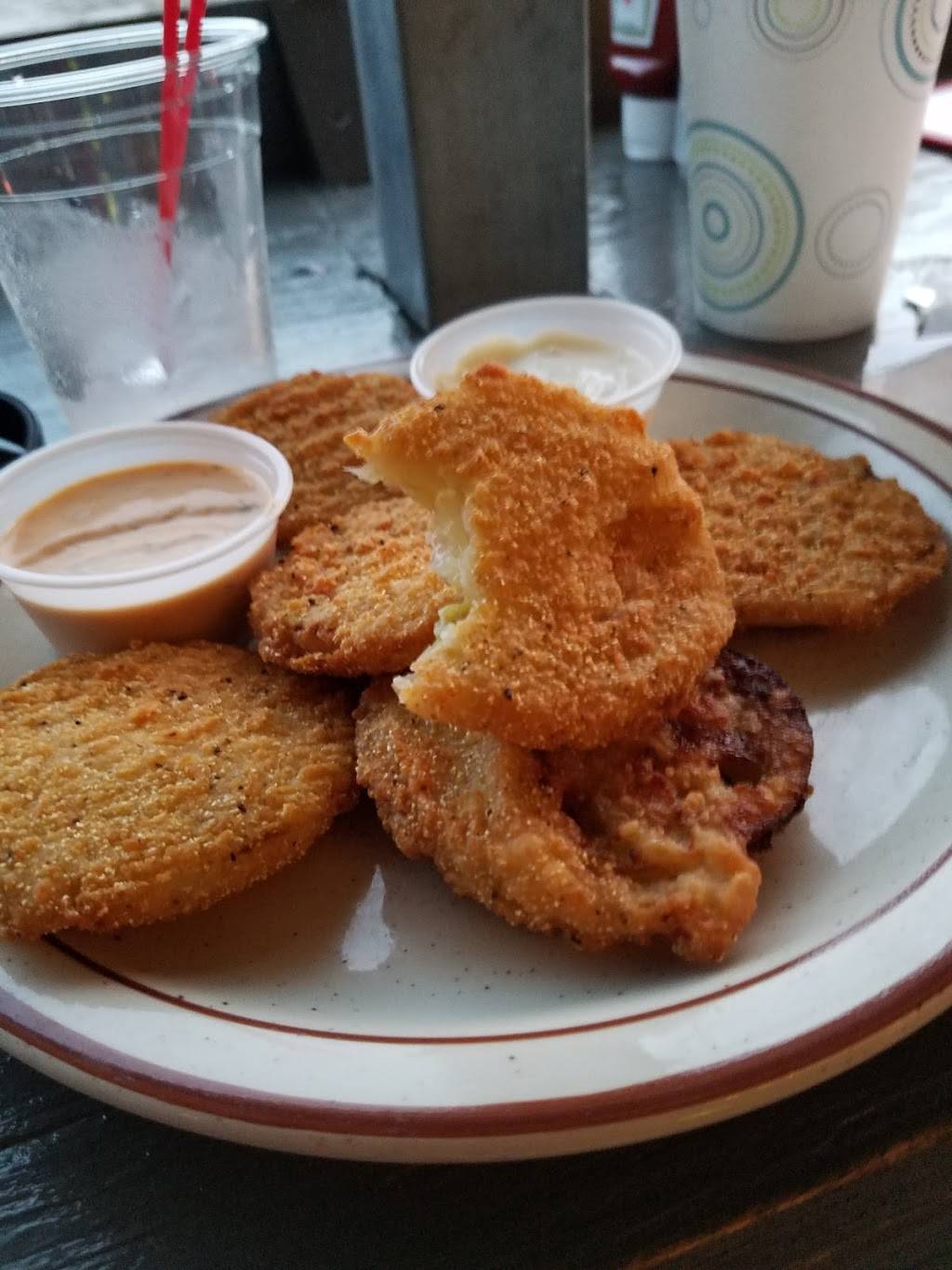 Rivercrest Lighthouse Marina Restaurant and Lounge | restaurant | 375 W Vaughn Dr, Madison, IN 47250, USA | 8122653280 OR +1 812-265-3280