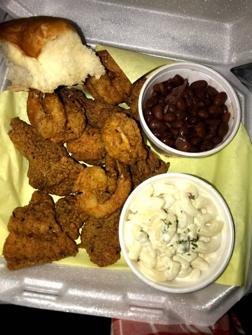 Fishbone Seafood Gardena | restaurant | 1758 W El Segundo Blvd, Gardena, CA 90249, USA | 3105327874 OR +1 310-532-7874