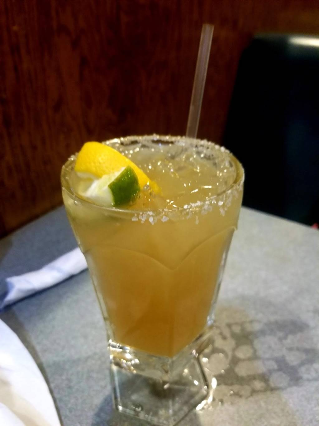 El Rodeo Mexican Restaurant | restaurant | 5204 Elzie Rd, Louisville, KY 40258, USA | 5029958722 OR +1 502-995-8722