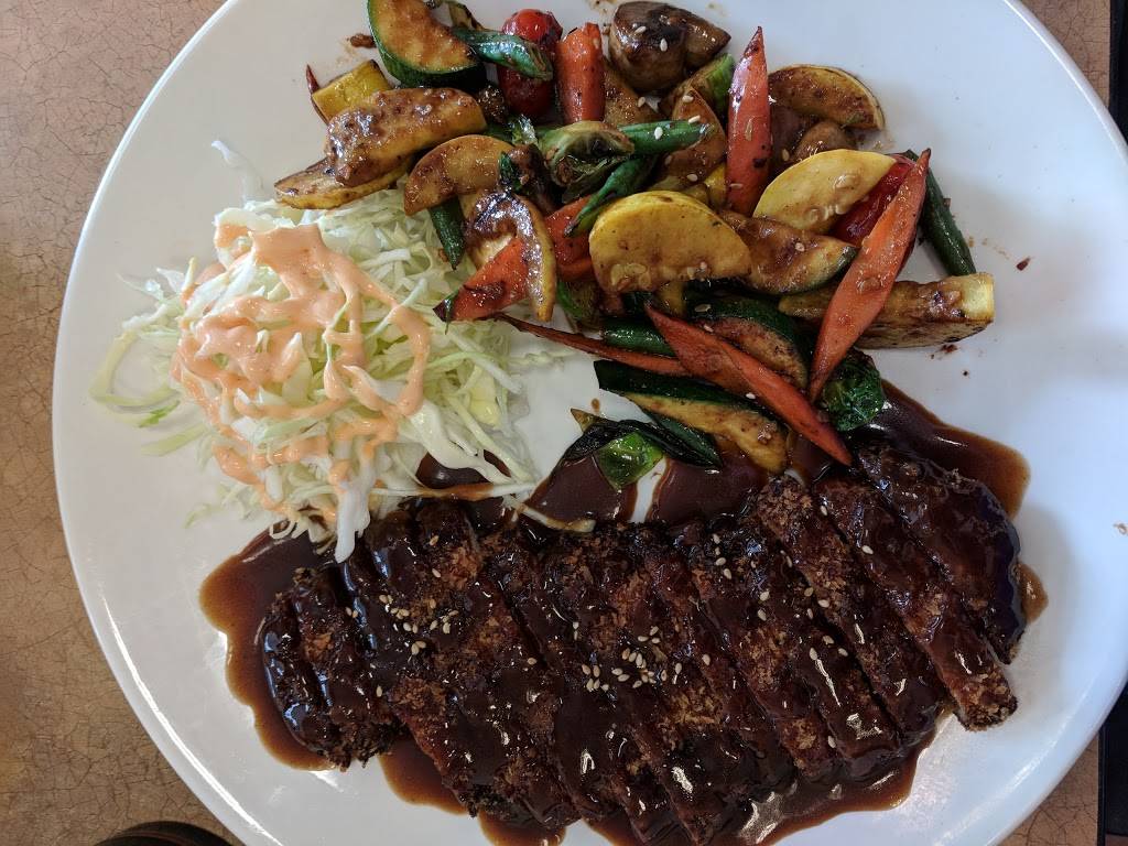 Blue Fin | restaurant | 6055 Sky Pond Dr, Loveland, CO 80538, USA | 9704617771 OR +1 970-461-7771