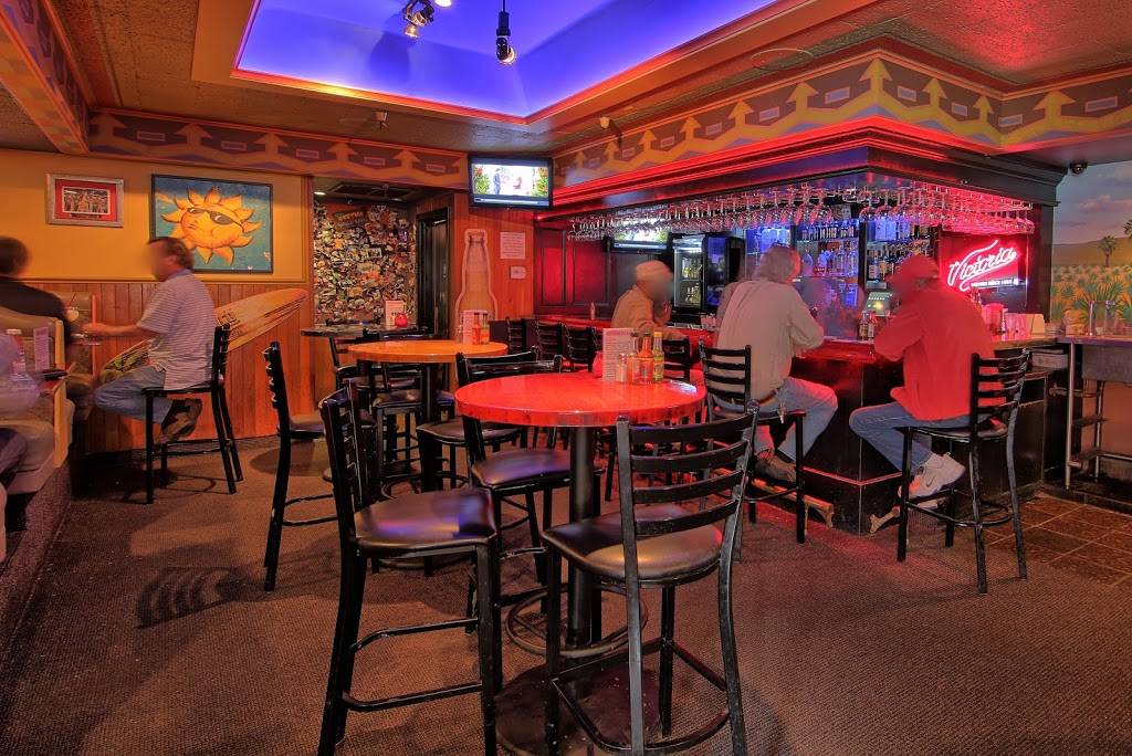 Los Gringos Locos | restaurant | 631 Foothill Blvd, La Cañada Flintridge, CA 91011, USA | 8187902696 OR +1 818-790-2696